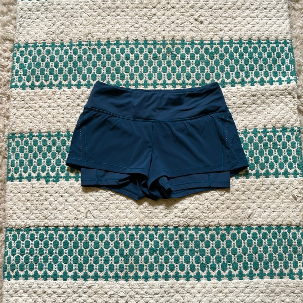 Lululemon size 8 teal shorts with built in short